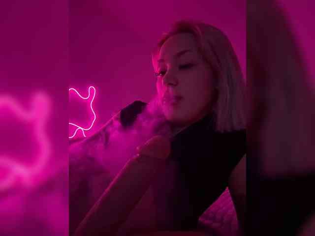 Eva-Kitty1 webcam