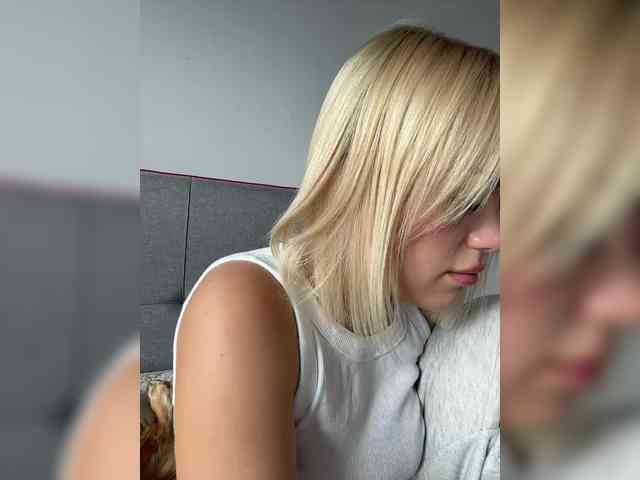 Eva-Kitty1 webcam