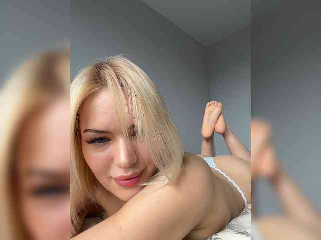 Eva-Kitty1 Sex Cam Show