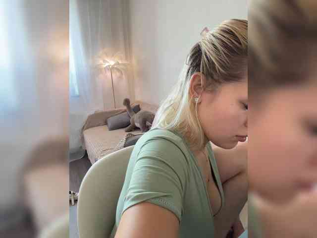 Eva-Kitty1 webcam
