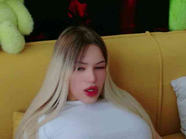 Eva-Kitty1 webcam