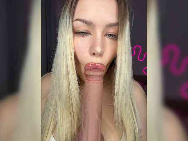 Eva-Kitty1 Live Webcam on BongaCams