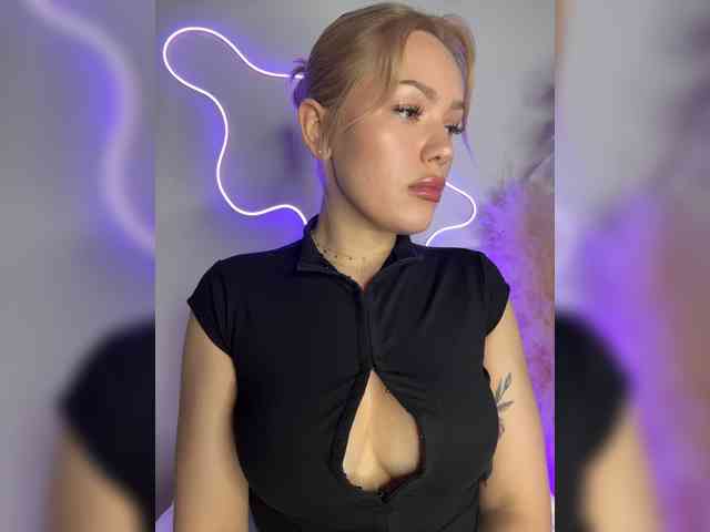 Eva-Kitty1 webcam
