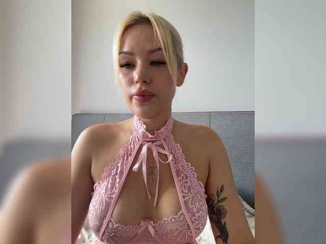 Eva-Kitty1 webcam