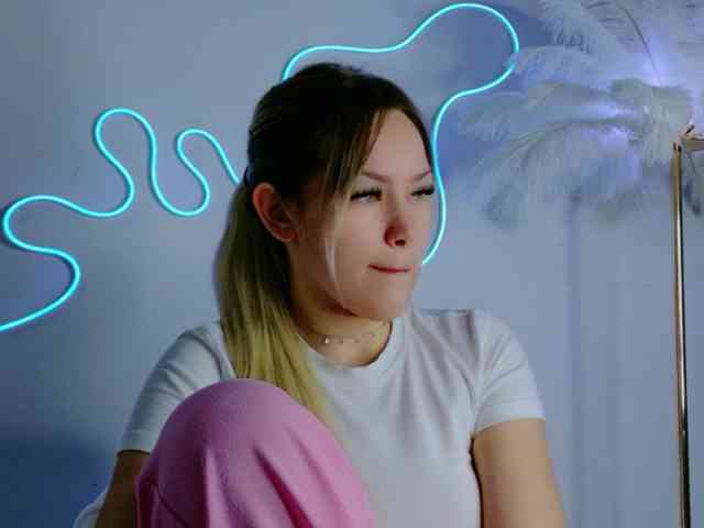Eva-Kitty1 webcam