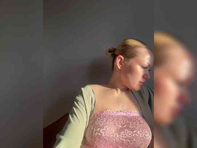 Eva-Kitty1 webcam
