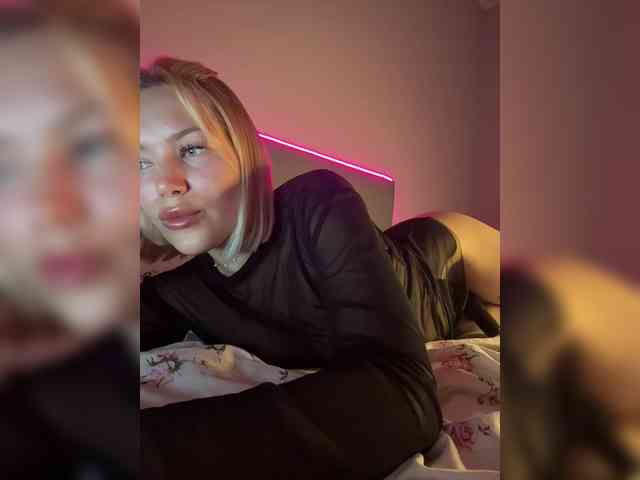 Eva-Kitty1 webcam
