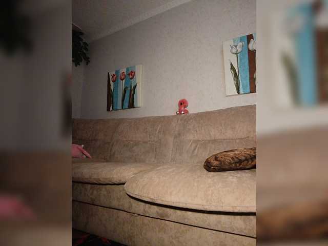 go to chat with Annanas