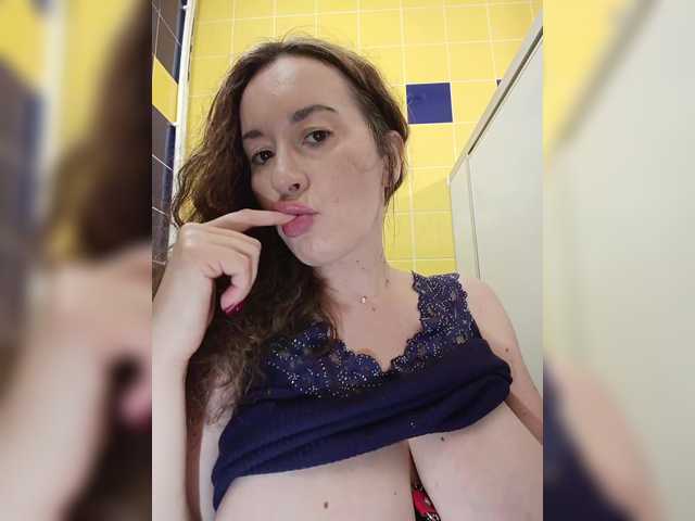 Annanas live cam on BongaCams