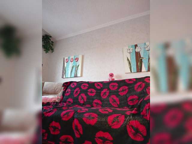 Annanas Nude Live Sex Shows