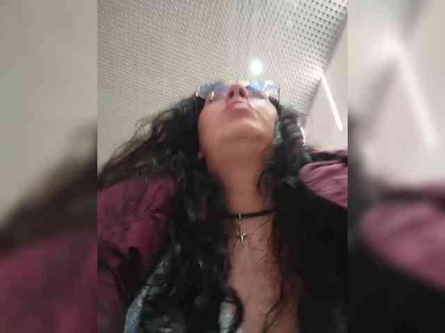 Модель: Annanas