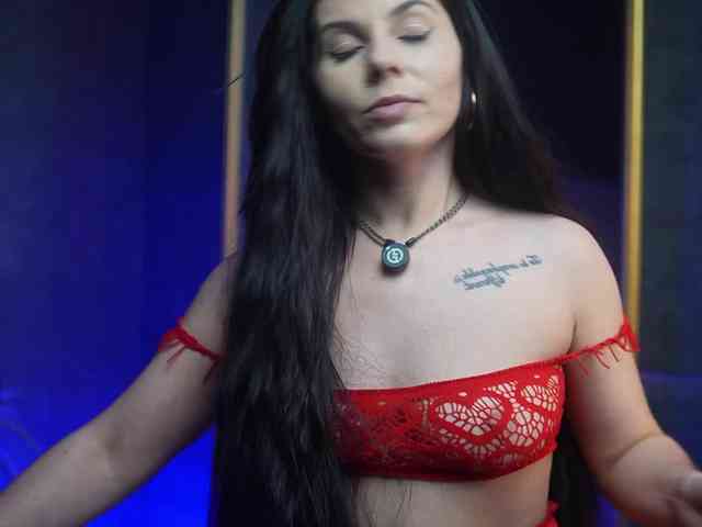 GiaEasyIce Live Webcam on BongaCams
