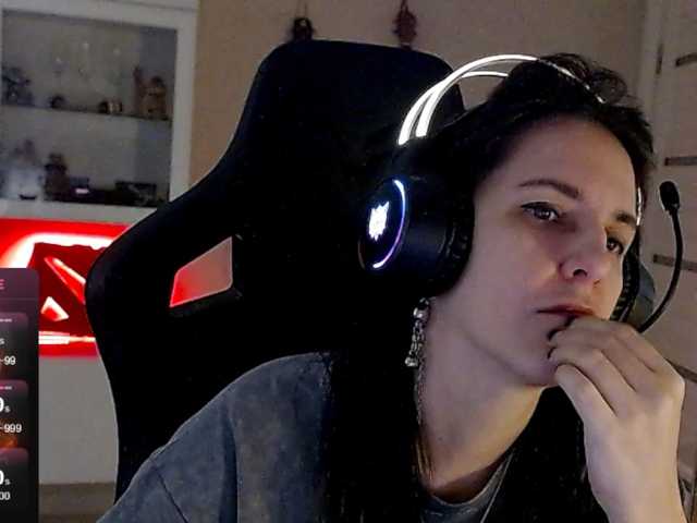 IrwiTomboy live cam on BongaCams