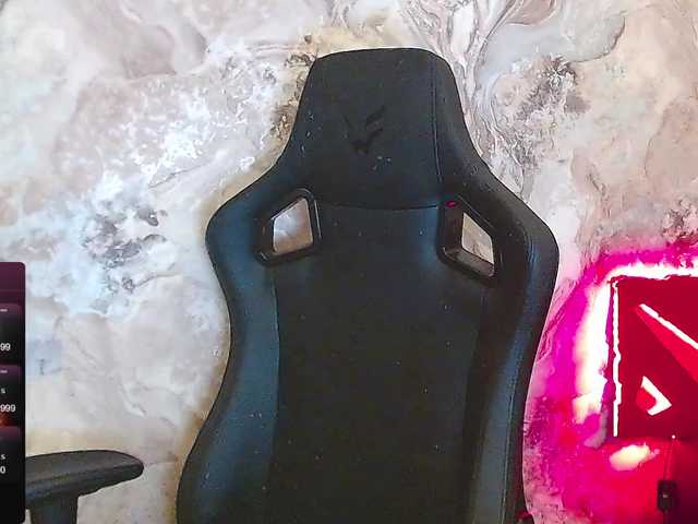 IrwiTomboy's BongaCams show and profile