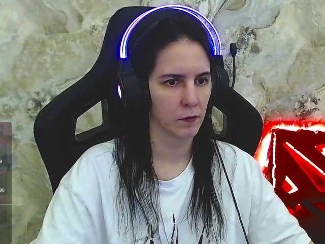 IrwiTomboy live cam on BongaCams