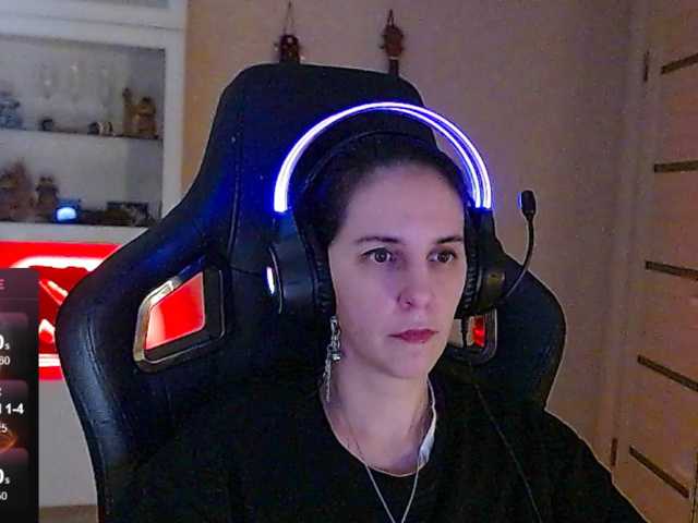 IrwiTomboy, live now on BongaCams