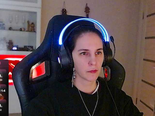 IrwiTomboy, live now on BongaCams