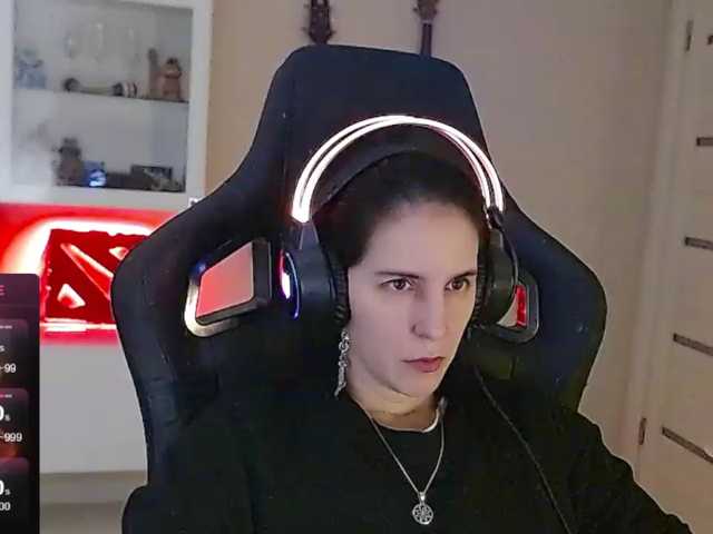IrwiTomboy, live now on BongaCams