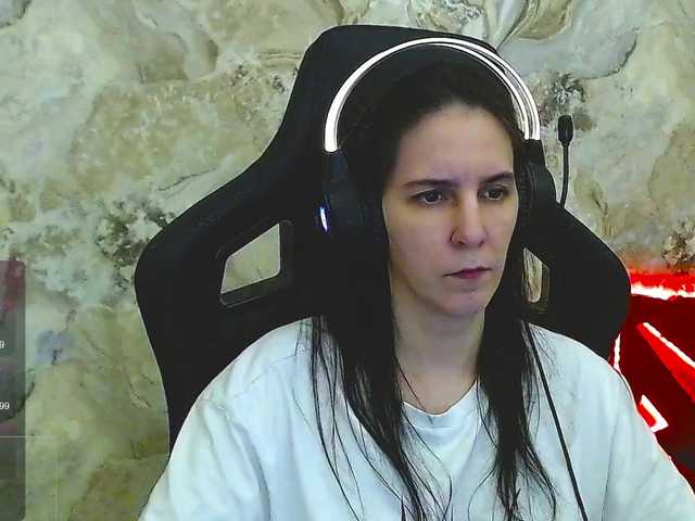 IrwiTomboy live cam on BongaCams