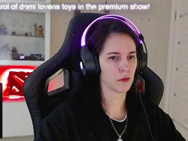 IrwiTomboy live cam on BongaCams