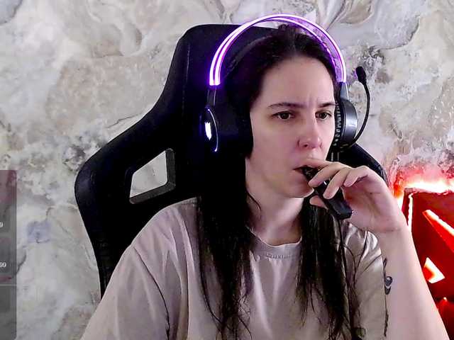 IrwiTomboy live cam
