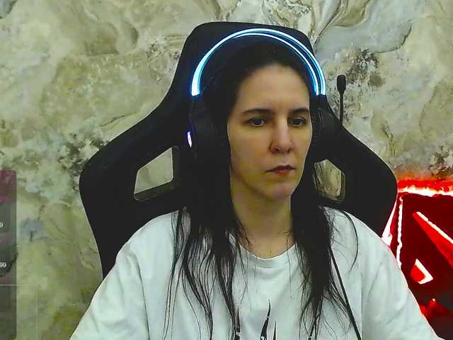 IrwiTomboy live cam on BongaCams