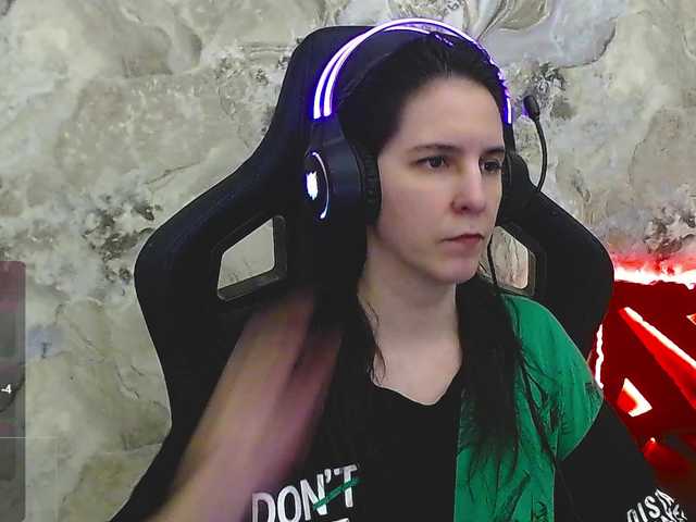 IrwiTomboy live cam on BongaCams