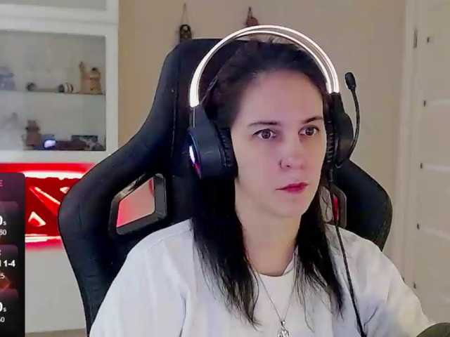IrwiTomboy, en directo ahora en BongaCams