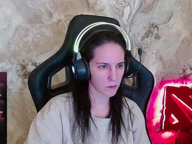 IrwiTomboy's BongaCams show and profile