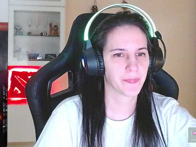 IrwiTomboy live cam on BongaCams