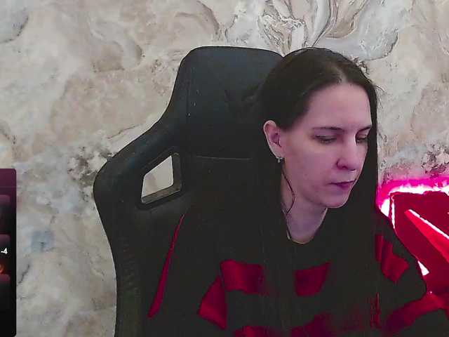 IrwiTomboy's BongaCams show and profile