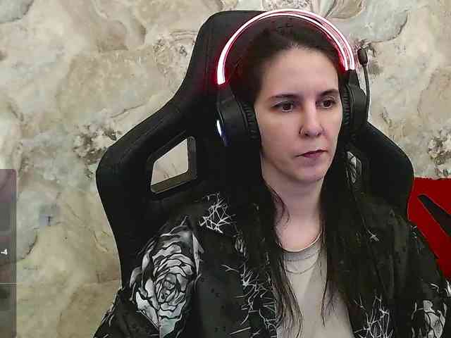IrwiTomboy webcam