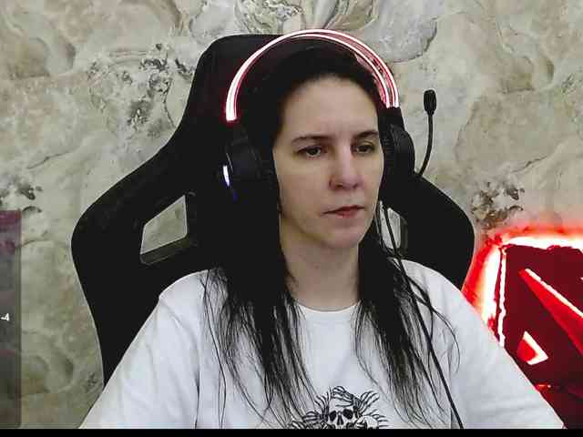 IrwiTomboy webcam