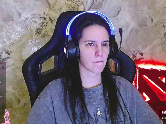 IrwiTomboy webcam