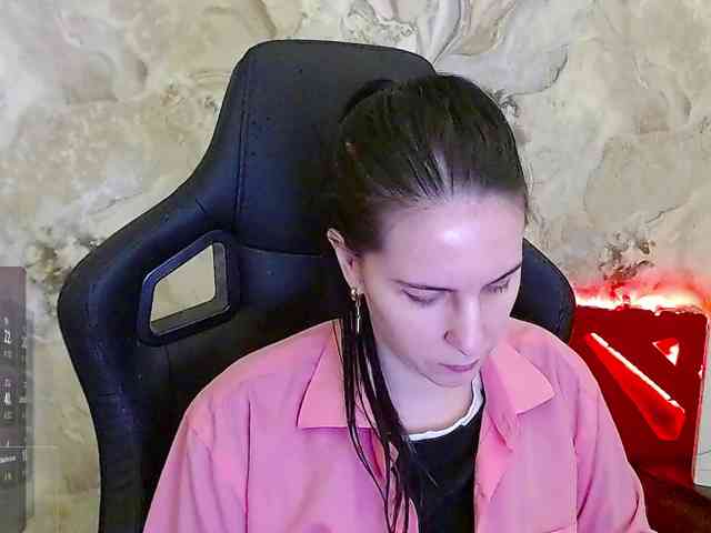 IrwiTomboy webcam