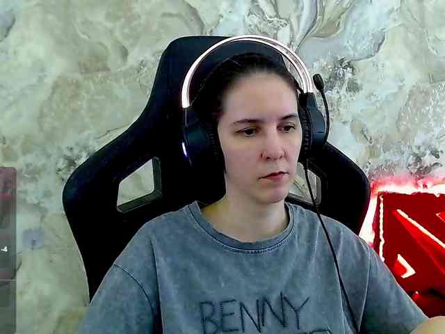 IrwiTomboy webcam