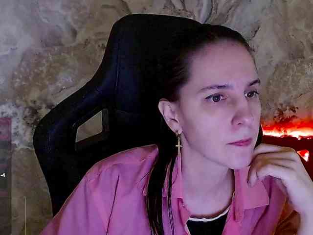 IrwiTomboy webcam