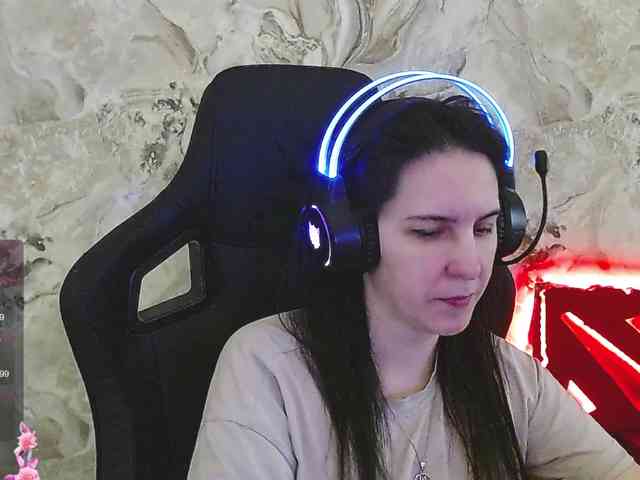 IrwiTomboy webcam