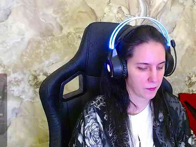 IrwiTomboy webcam