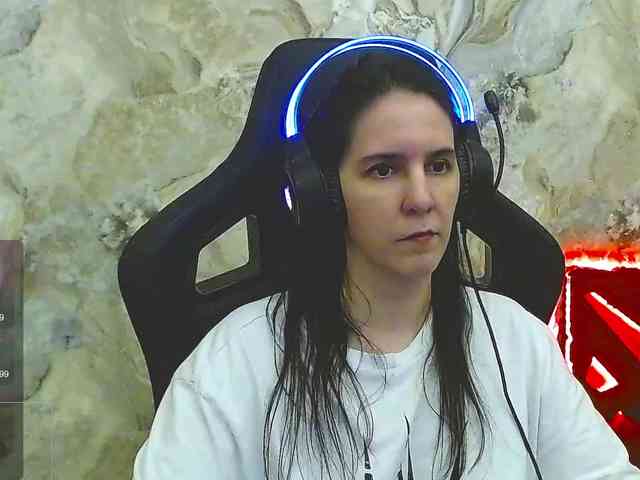 IrwiTomboy webcam