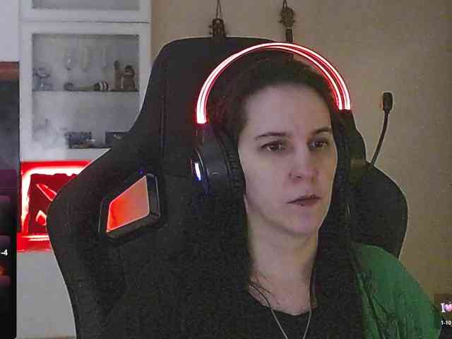 IrwiTomboy webcam