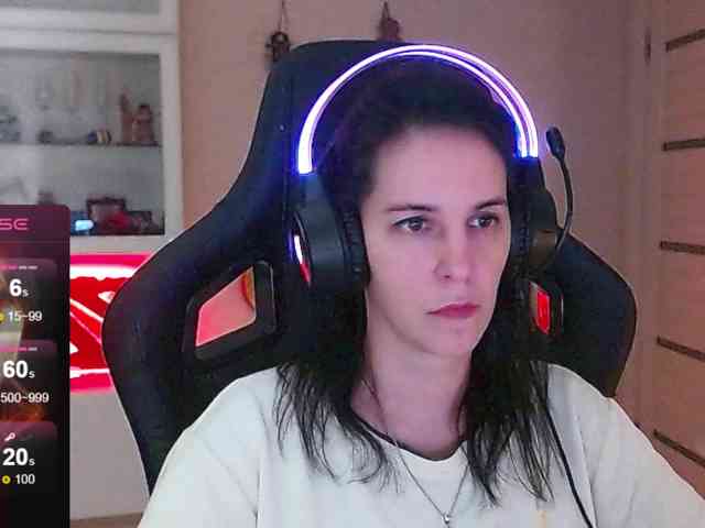 IrwiTomboy webcam