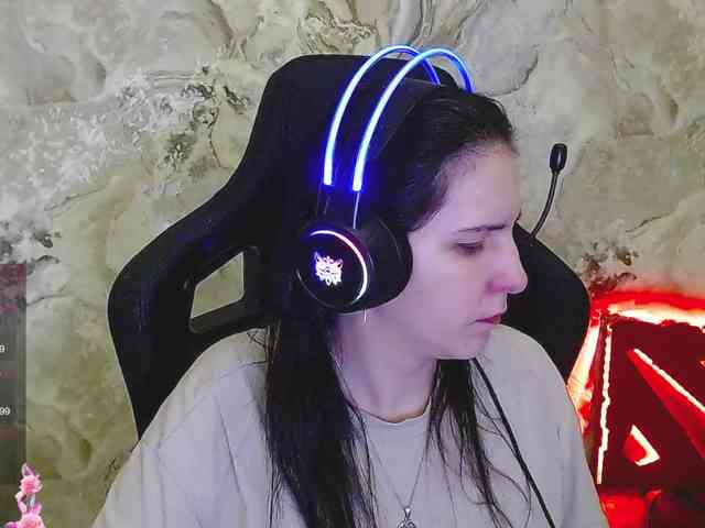 IrwiTomboy webcam