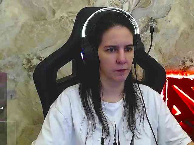 IrwiTomboy webcam