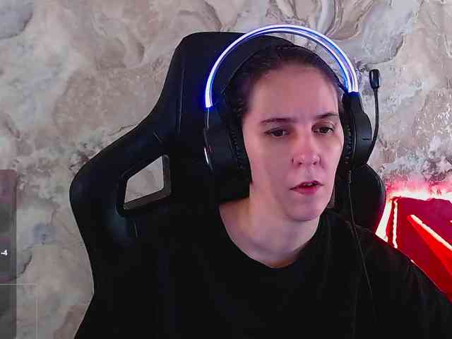 IrwiTomboy webcam