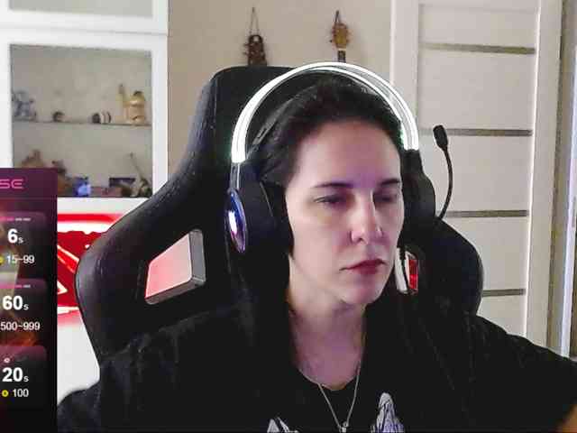 IrwiTomboy webcam