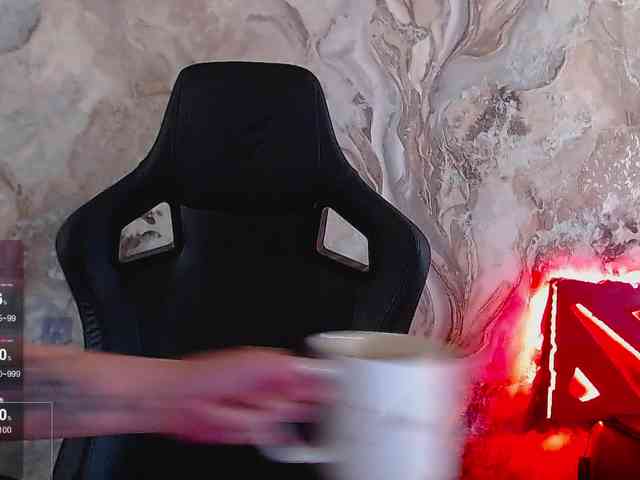 IrwiTomboy webcam