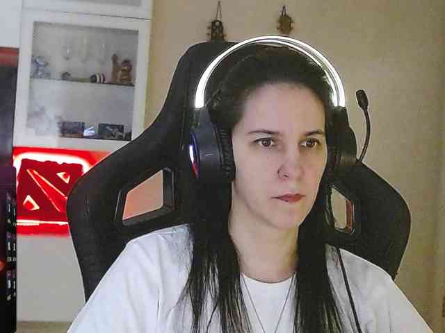 IrwiTomboy webcam
