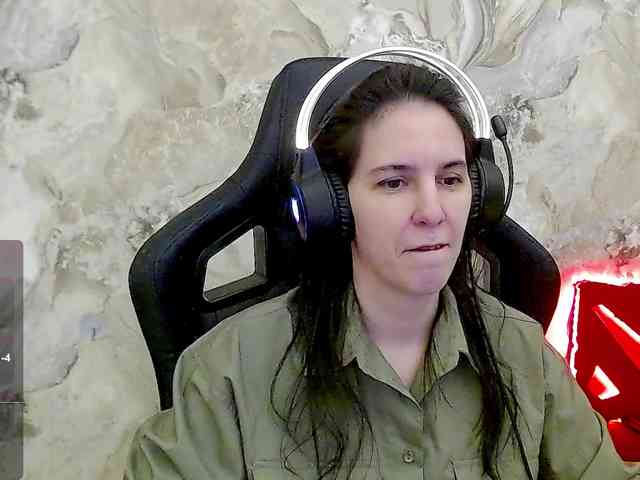 IrwiTomboy webcam