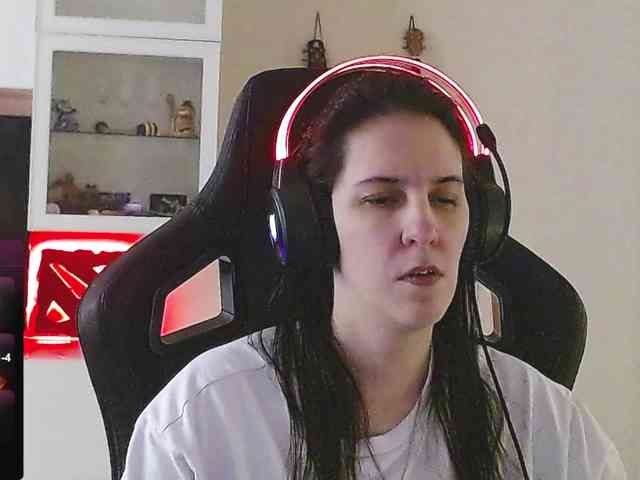 IrwiTomboy webcam